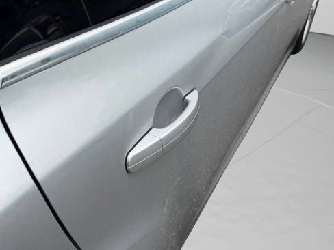 Used 2014 Ford Focus Titanium FWD image 38