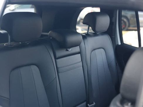 Certified 2022 Mercedes-Benz GLB 250 4MATIC w/ Premium Package Lite image 13