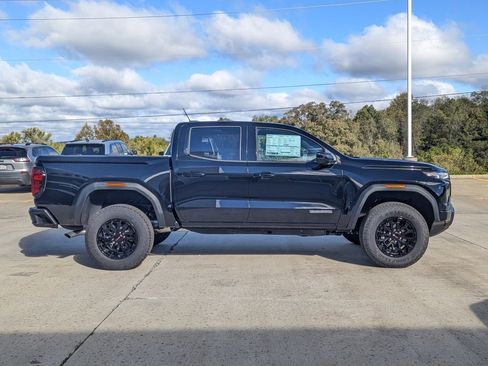 New 2026 GMC Canyon Elevation image 6