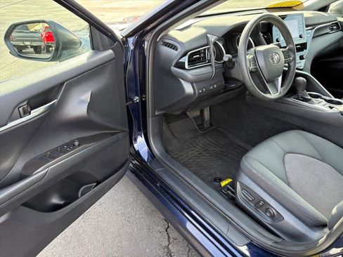 Used 2022 Toyota Camry LE image 20