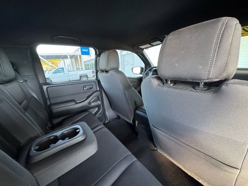 Used 2023 Nissan Frontier SV w/ Midnight Edition Package image 27