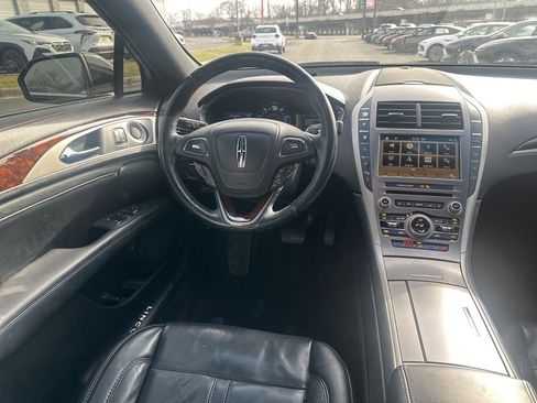 Used 2018 Lincoln MKZ Reserve w/ Technology Package image 18