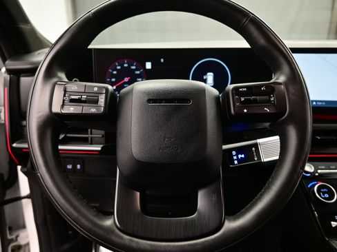Used 2024 Hyundai Santa Fe Calligraphy AWD/4WD image 25
