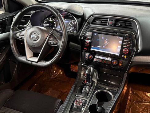 Used 2018 Nissan Maxima 3.5 S image 39