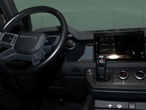 Used 2023 Land Rover Defender 110 X-Dynamic SE image 41