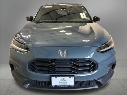 Certified 2025 Honda HR-V Sport image 10