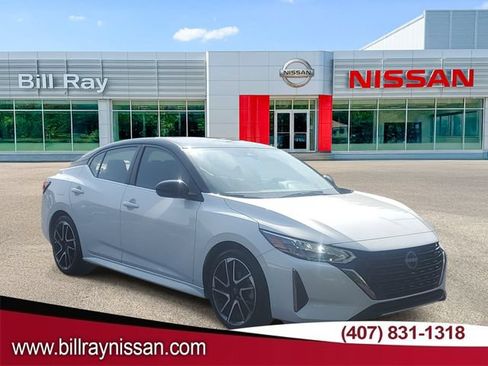 Certified 2024 Nissan Sentra SR FWD image 1