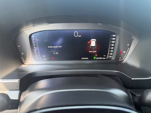 Used 2023 Honda Pilot Elite image 33