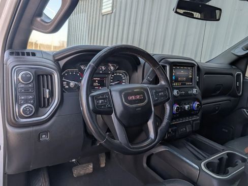 Used 2020 GMC Sierra 1500 AT4 w/ AT4 Preferred Package image 6