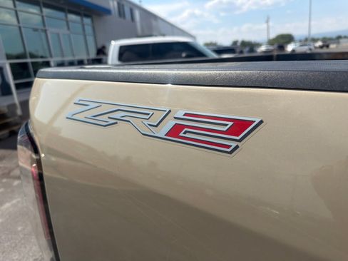 Used 2021 Chevrolet Colorado ZR2 AWD/4WD image 11