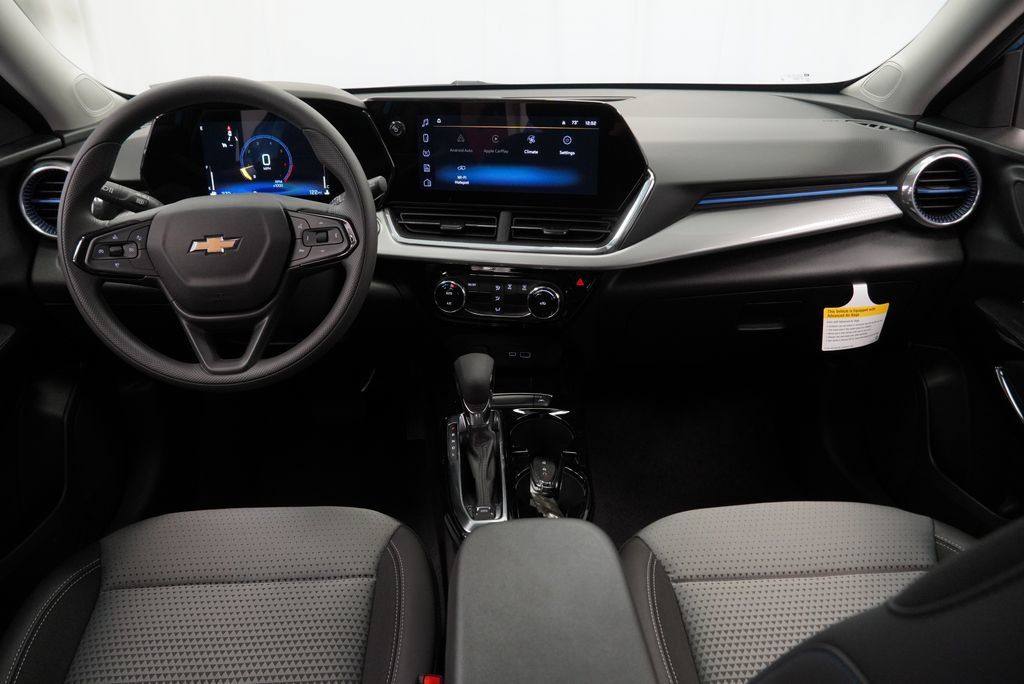 New 2026 Chevrolet Trax LT FWD image 8