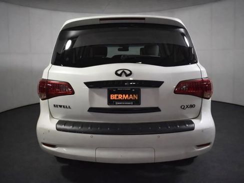 Used 2017 INFINITI QX80 2WD w/ Driver Assistance Package image 5
