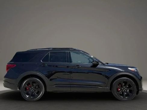 Used 2020 Ford Explorer ST w/ ST Street Pack AWD/4WD image 5