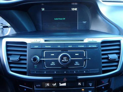 Used 2016 Honda Accord LX image 15