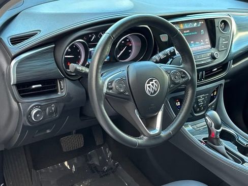 Used 2019 Buick Envision Essence FWD image 12