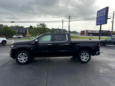 Used 2023 Chevrolet Silverado 1500 LTZ image 2