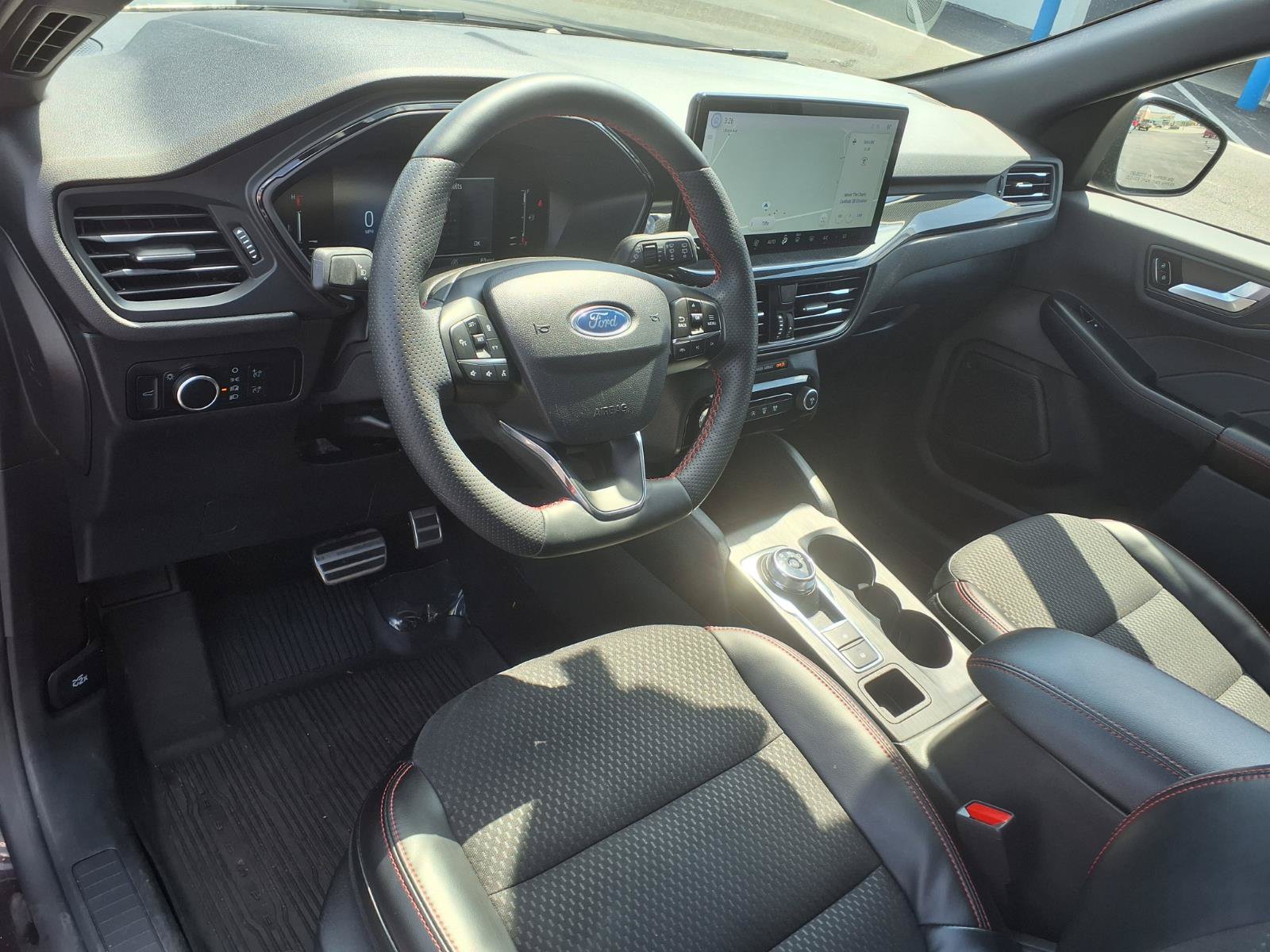 Used 2023 Ford Escape ST-Line w/ Tech Pack #1 AWD/4WD image 22