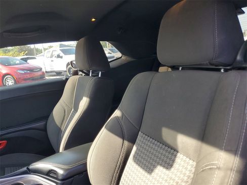 Used 2021 Dodge Challenger SXT w/ Blacktop Package image 13