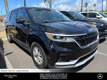 Used 2023 Kia Carnival LX