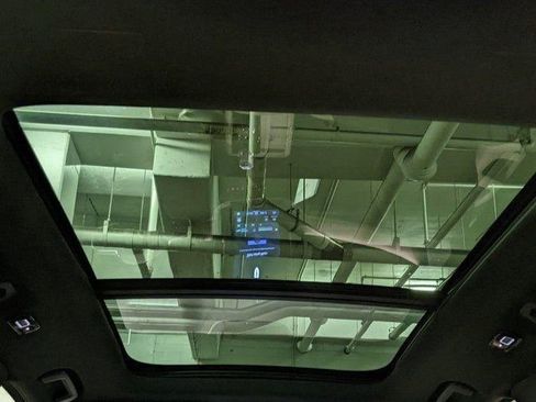 New 2026 Volvo XC90 B6 Plus w/ Protection Package Premier image 14