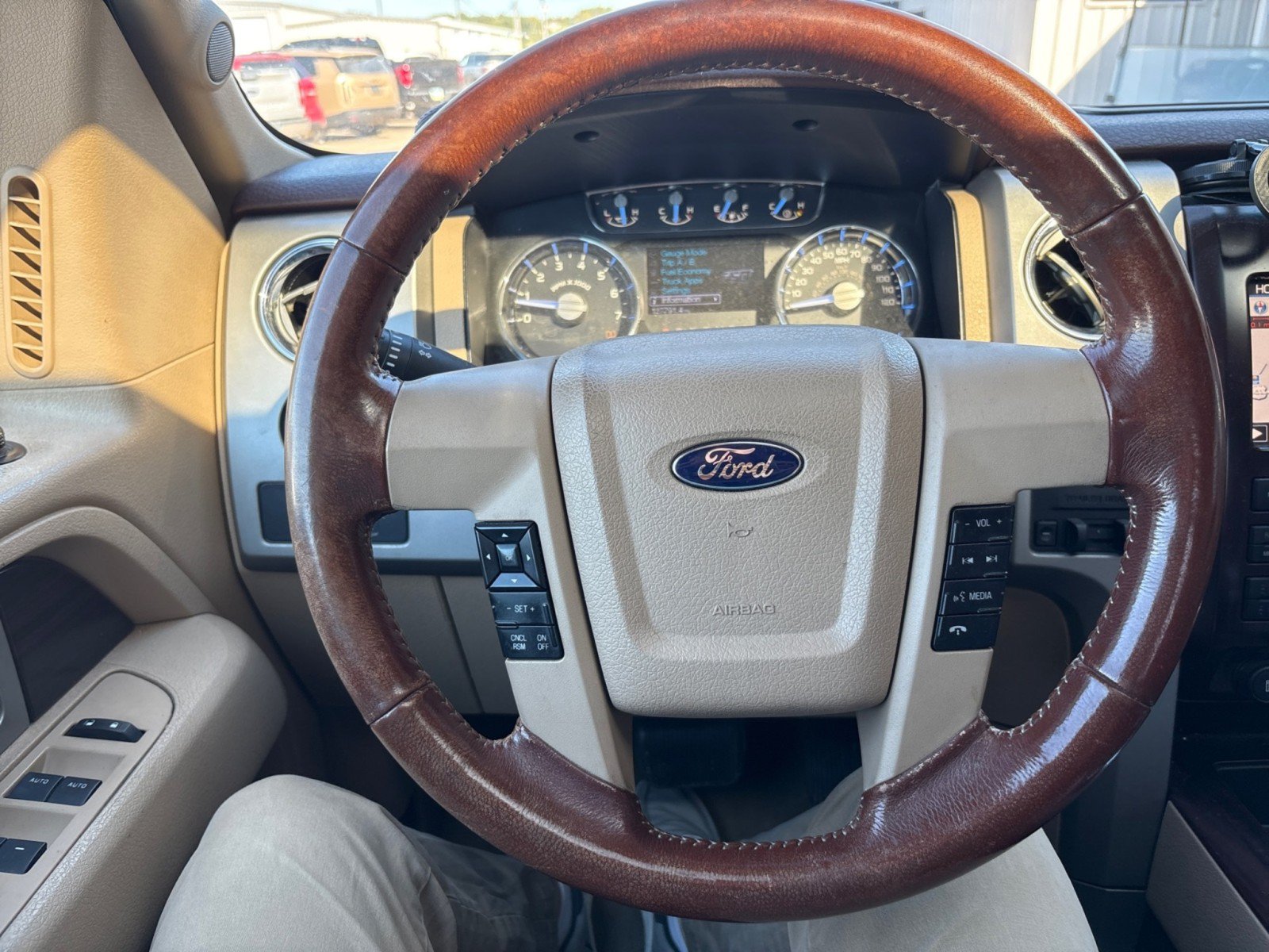 Used 2012 Ford F150 King Ranch AWD/4WD image 17