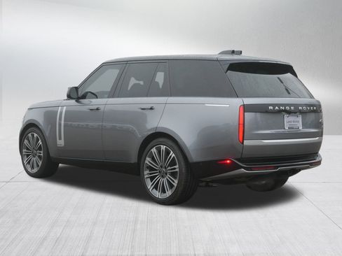 Used 2023 Land Rover Range Rover Autobiography image 7