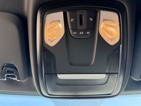 Used 2024 RAM 3500 Tradesman w/ Chrome Appearance Group image 27