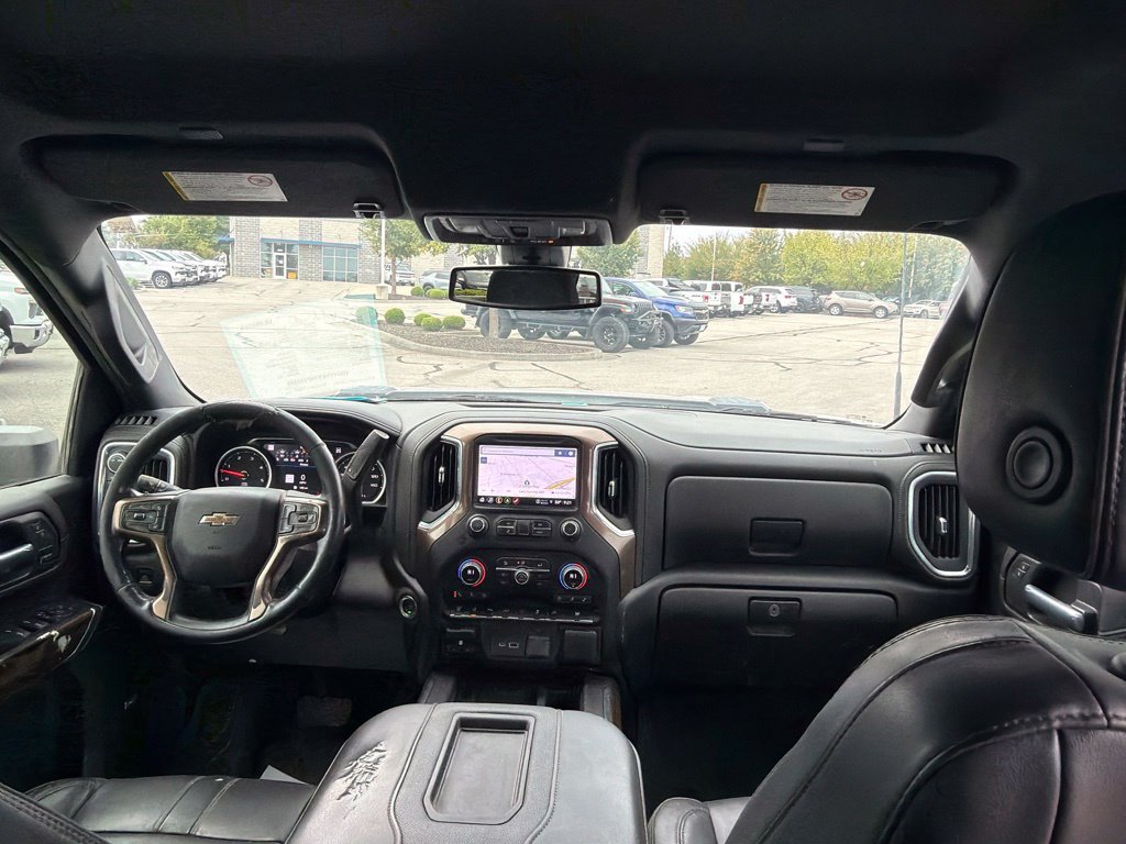 Used 2022 Chevrolet Silverado 3500 High Country w/ Safety Package II AWD/4WD image 35
