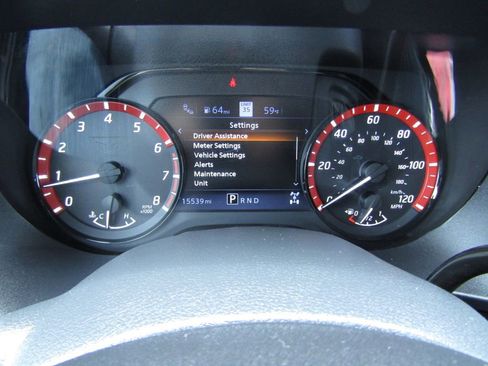 Used 2024 Nissan Titan PRO-4X w/ Pro-4x Utility Package image 21