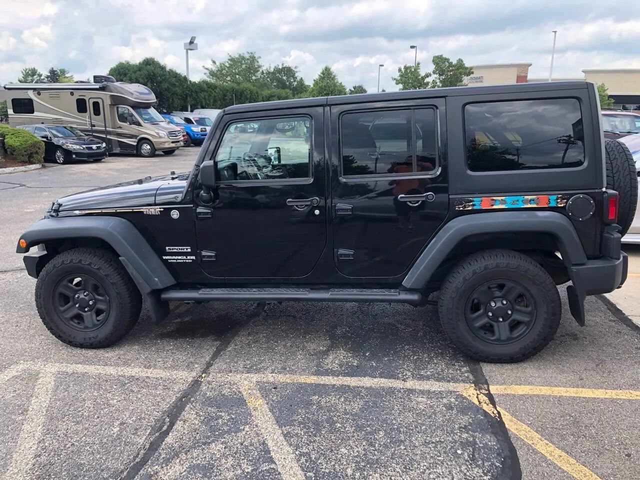 Used 2015 Jeep Wrangler Unlimited Sport w/ Mopar Black Appearance Group AWD/4WD image 17