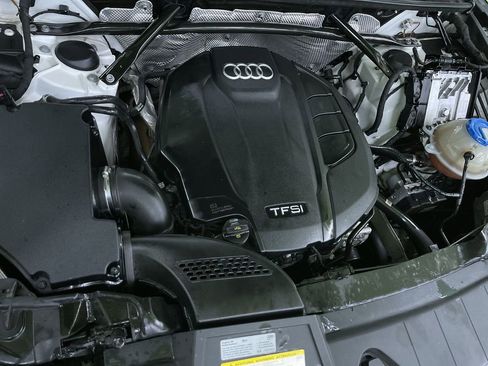 Used 2018 Audi Q5 2.0T Premium Plus w/ Premium Plus Package image 31