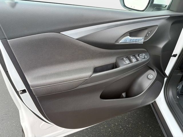 New 2026 Buick Envista Sport Touring w/ Convenience I Package FWD image 17