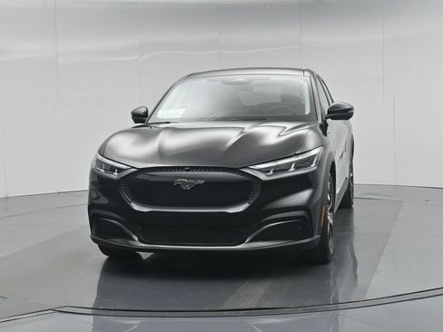 Certified 2025 Ford Mustang Mach-E Select RWD image 54