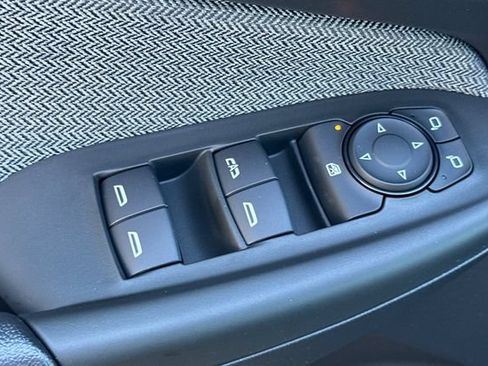 New 2026 Chevrolet TrailBlazer LS FWD image 17
