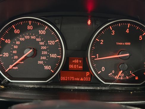 Used 2013 BMW 128i Convertible image 19