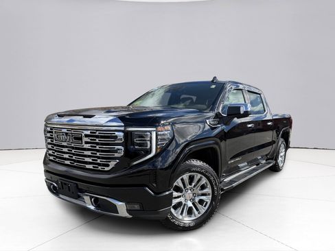 Used 2025 GMC Sierra 1500 Denali w/ Technology Package image 1