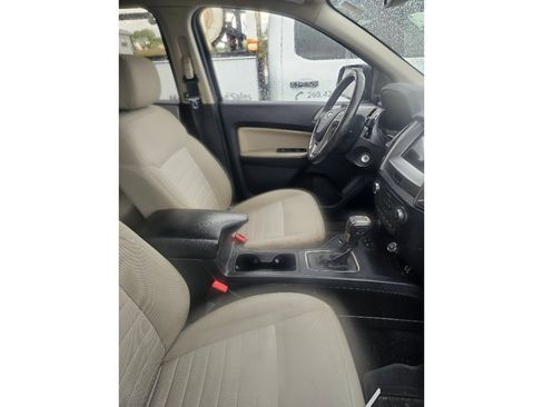 Used 2020 Ford Ranger XLT w/ Equipment Group 302A Luxury AWD/4WD image 4