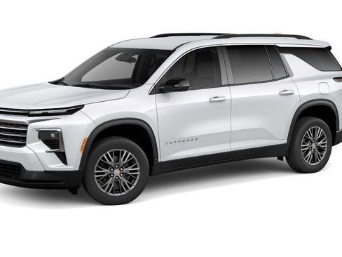 New 2025 Chevrolet Traverse LT image 28