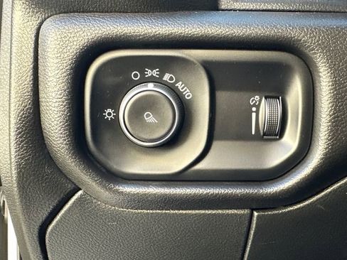 Used 2022 RAM 2500 Big Horn image 23