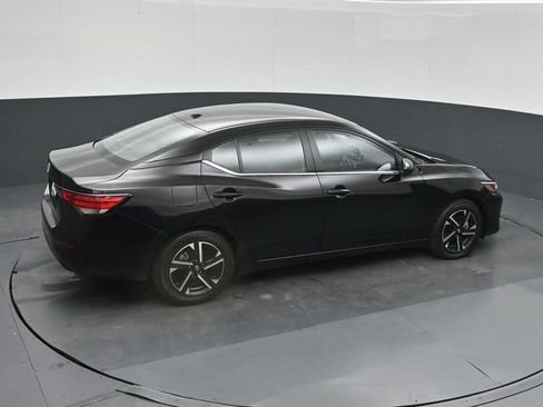 Used 2025 Nissan Sentra SV FWD image 37