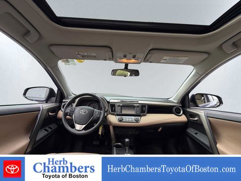 Used 2015 Toyota RAV4 XLE AWD/4WD image 6