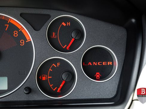 Used 2004 Mitsubishi Lancer Evolution AWD/4WD image 20