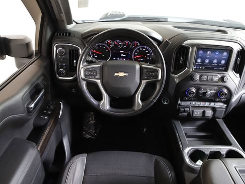 Used 2021 Chevrolet Silverado 3500 LT w/ Convenience Package image 12