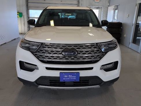 Certified 2022 Ford Explorer Limited AWD/4WD image 8