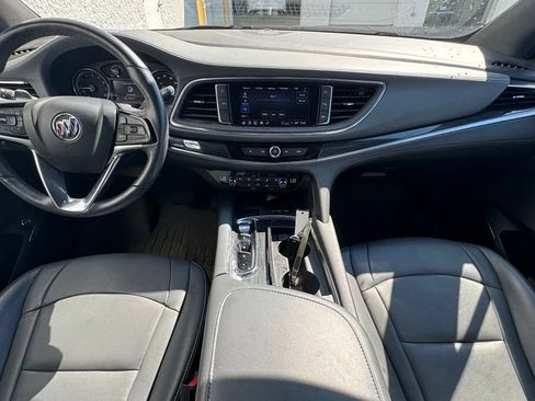Used 2024 Buick Enclave Essence AWD/4WD image 14