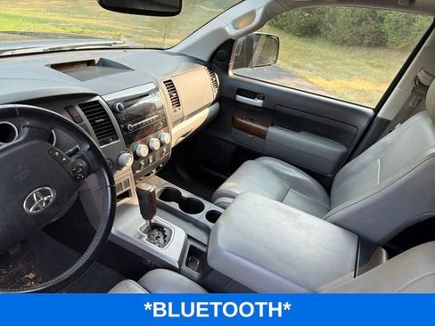 Used 2013 Toyota Tundra Limited w/ Memory Pkg AWD/4WD image 6