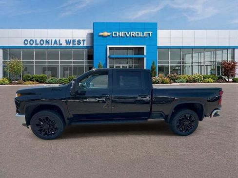 Used 2026 Chevrolet Silverado 2500 LT w/ All Star Edition AWD/4WD image 2