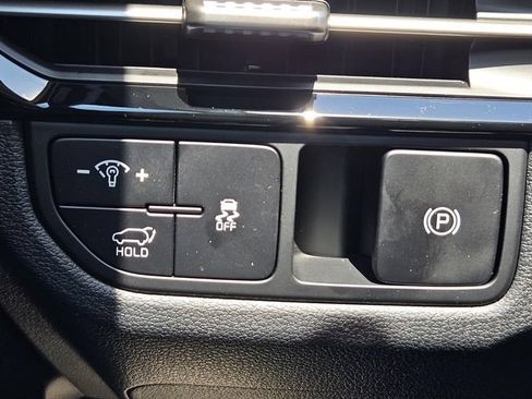 New 2026 Kia Sportage SX FWD image 24