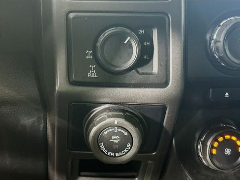 Used 2016 Ford F150 XLT w/ Equipment Group 302A Luxury AWD/4WD image 25