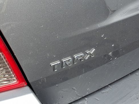 Used 2020 Chevrolet Trax LS image 24